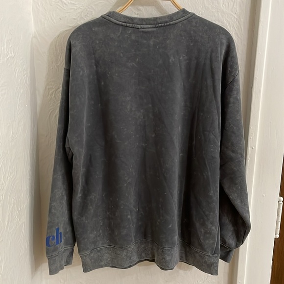 DISNEY Women's Lilo & Stitch Simply Stitch Crew Sweatshirt Size XL - Picture 5 of 6